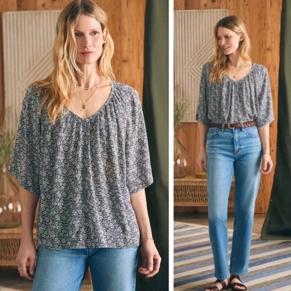 Faherty Amira blouse mid sleeve Navy Ditsy Floral - Picture 1 of 6